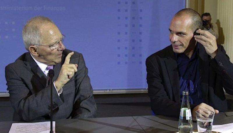 «Ποταμός» Σόιμπλε: Grexit, περικοπές, Τσίπρας και ο... ασόβαρος Βαρουφάκης