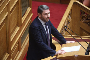 Ανδρουλάκης: Προτείνουμε λύσεις για μια πραγματικά δεύτερη ευκαιρία αξιοπρέπειας
