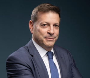 ΔΑΑ: Νέος CEO αναλαμβάνει ο Γιώργος Καλλιμασιάς