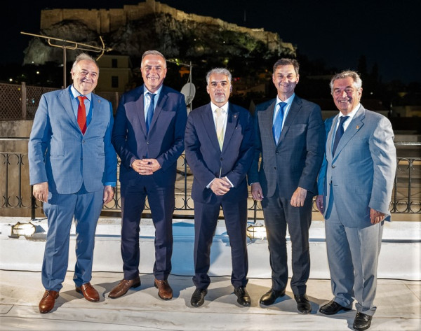 Ανέλαβε επίσημα η νέα διοίκηση της AHEPA HELLAS