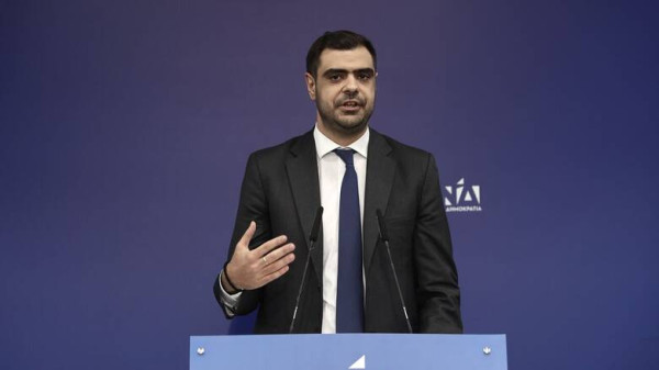 Μαρινάκης: Βαρύτατες ποινικές ευθύνες για όποιον καίει δάσος