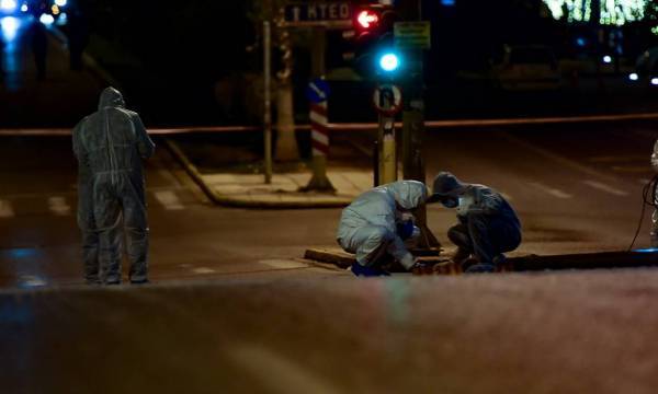 Ισχυρή έκρηξη σε κατάστημα στο Γκάζι