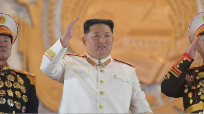 Ο Κιμ Γιονγκ Ουν ενισχύει το πρόγραμμα πυρηνικών όπλων