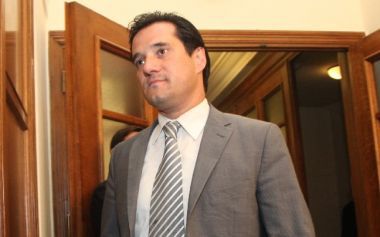 Μέσω διαδικτύου μη συνταγογραφούμενα φάρμακα