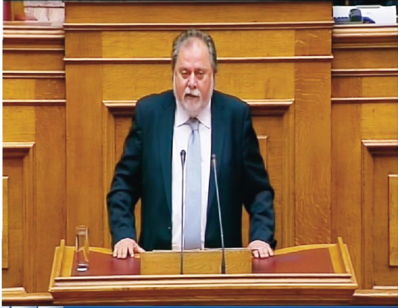Τα «γύρισε» ο Κοντογέωργος - Θα ψηφίσει κανονικά το πολυνομοσχέδιο