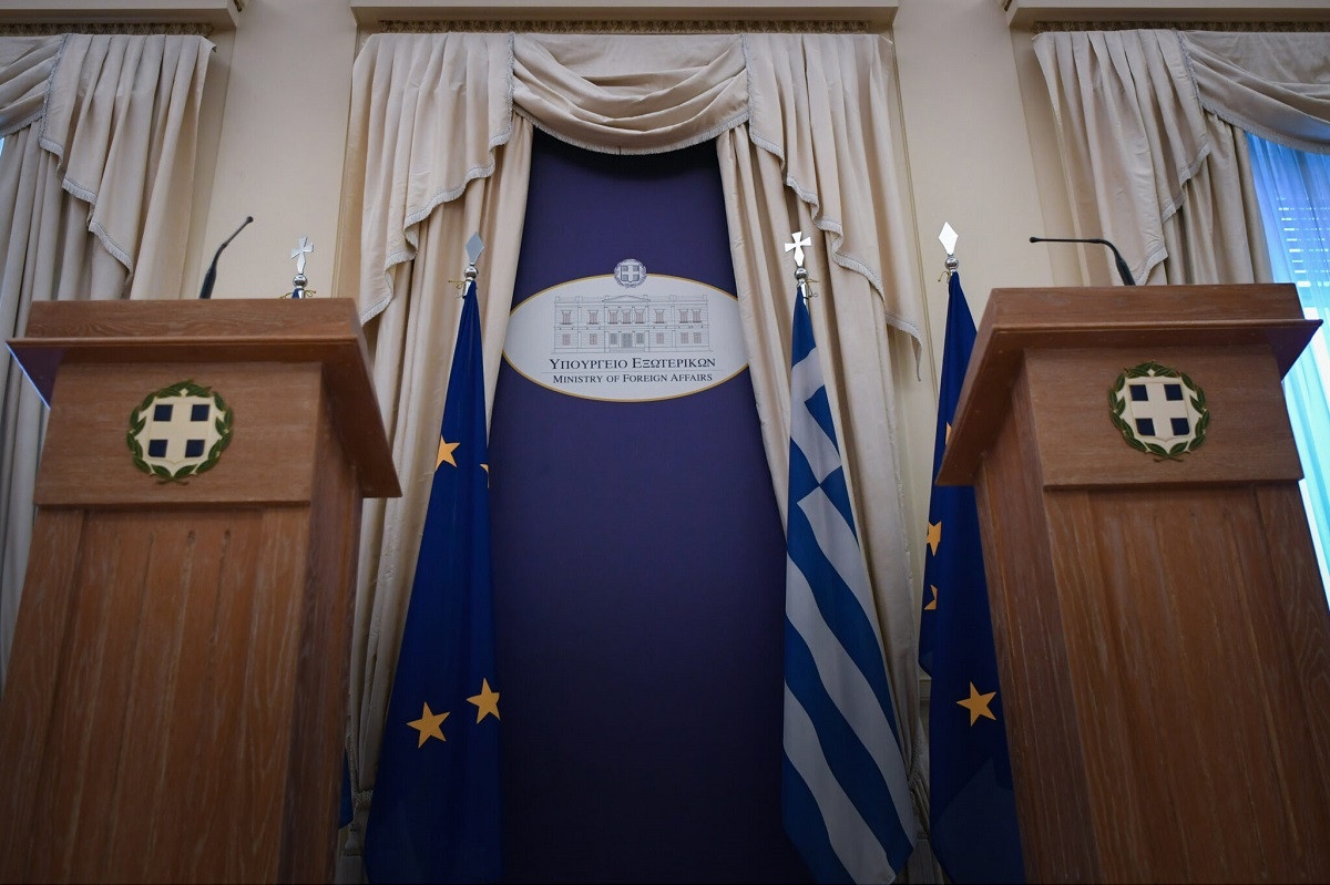 Υπ. Εξωτερικών: «Θέμα αρχής» οι γερμανικές αποζημιώσεις