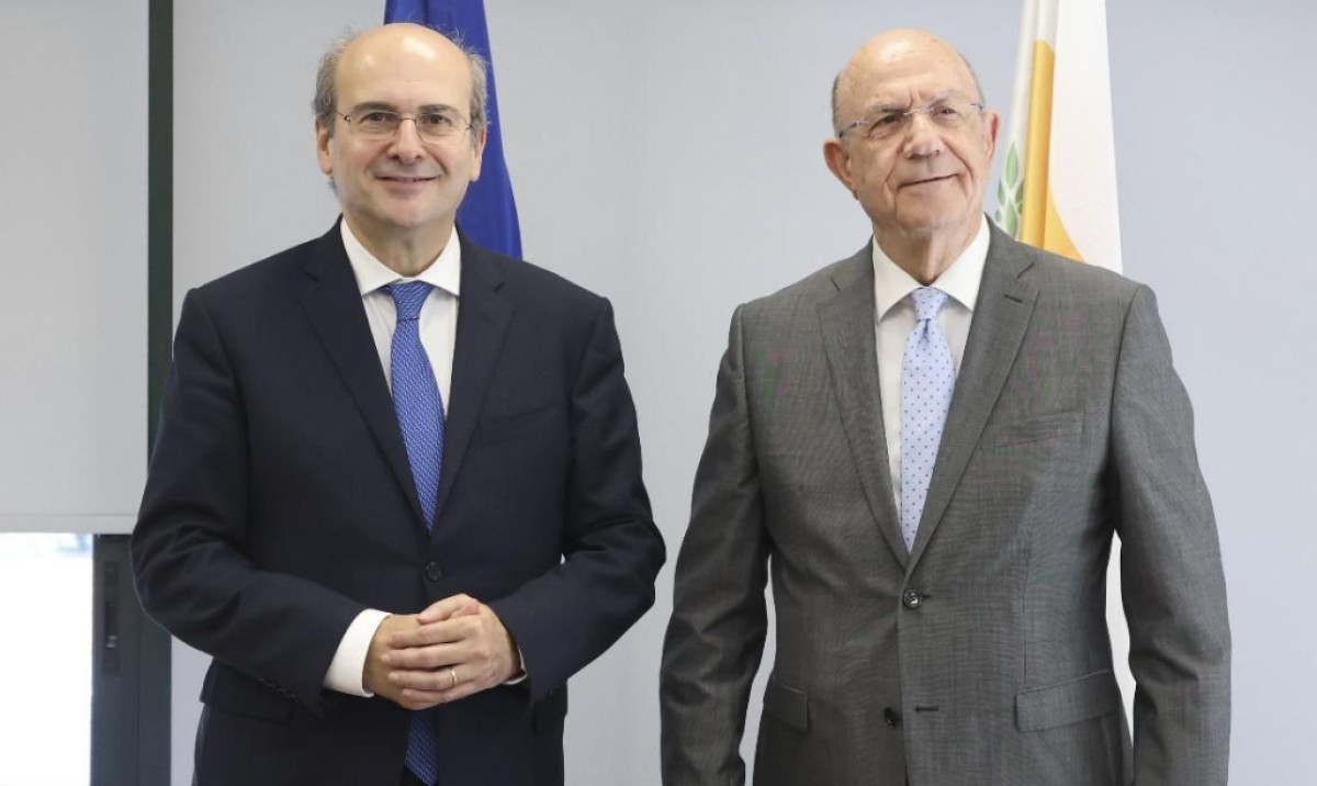 Χατζηδάκης: Ελλάδα-Κύπρος ξεπερνούν την οικονομική κρίση της τελευταίας δεκαετίας