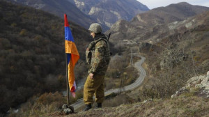 Τουλάχιστον 200 νεκροί και 10.000 εκτοπισμένοι στο Ναγκόρνο Καραμπάχ