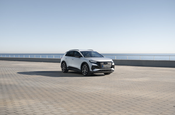 Δυνατό ξεκίνημα στην ηλεκτροκίνηση: το νέο Audi Q4 e-tron με 204 hp