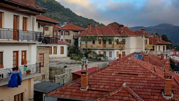 «Πυρ ομαδόν» από ξενοδόχους χειμερινών προορισμών: Απαιτείται άμεση κρατική παρέμβαση