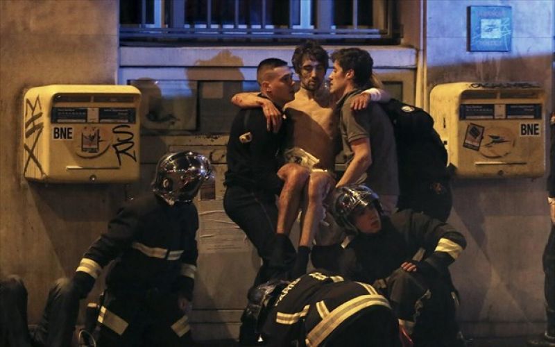 Έκακτο: Πυροβολισμοί αυτή την ώρα σε εμπορικό κέντρο στο Παρίσι
