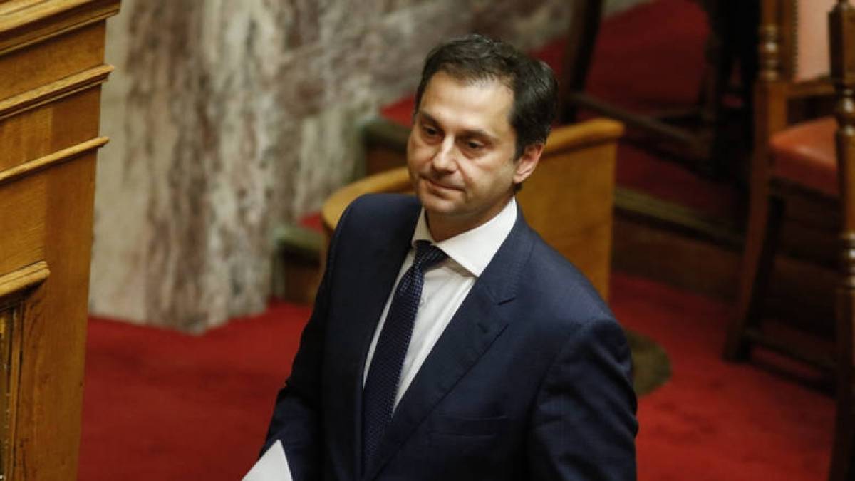 Θεοχάρης: Αυξημένα κονδύλια για το υπουργείο Τουρισμού