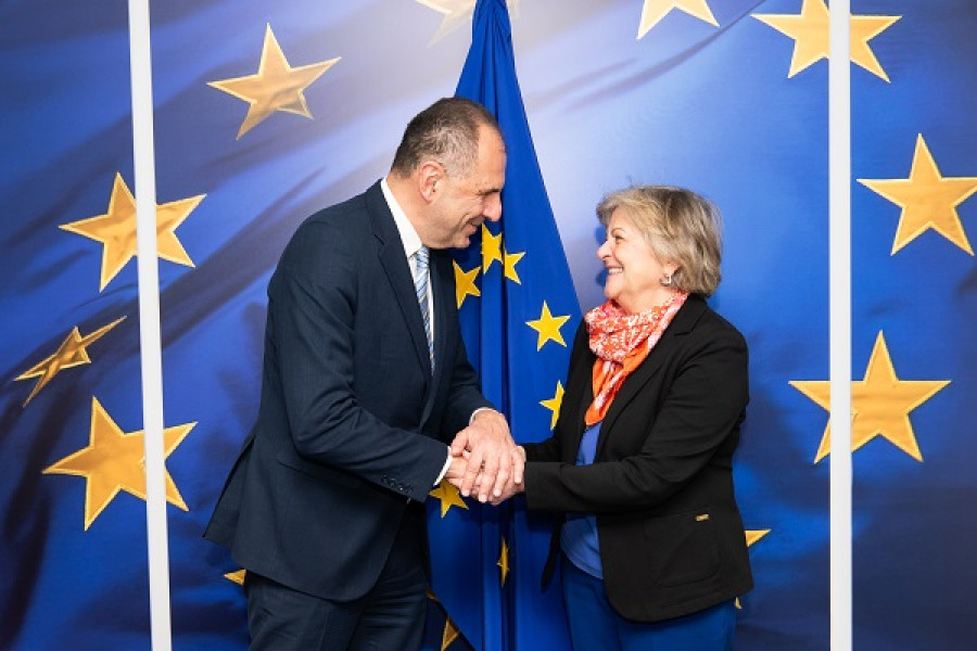 Φερέιρα σε Γεραπετρίτη: Προσφέρουμε τεχνική βοήθεια στο σιδηροδρομικό σύστημα