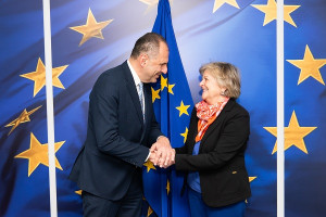 Φερέιρα σε Γεραπετρίτη: Προσφέρουμε τεχνική βοήθεια στο σιδηροδρομικό σύστημα