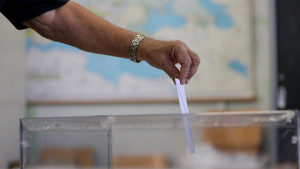 Φαναράς: Η ΝΔ θα κρατήσει τα ποσοστά της πρώτης κάλπης