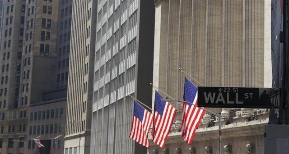 Δυναμικό ξεκίνημα στη Wall Street-«Βυθίζεται» το αμερικανικό αργό