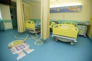 Τα ανακαινισμένα παιδιατρικά νοσοκομεία μέσα από τα μάτια των παιδιών