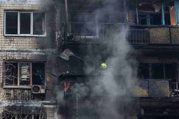 Κίεβο: Τουλάχιστον 13 νεκροί από μαζική ρωσική πυραυλική επίθεση - Αντεπίθεση των Ουκρανών στην Lukoil