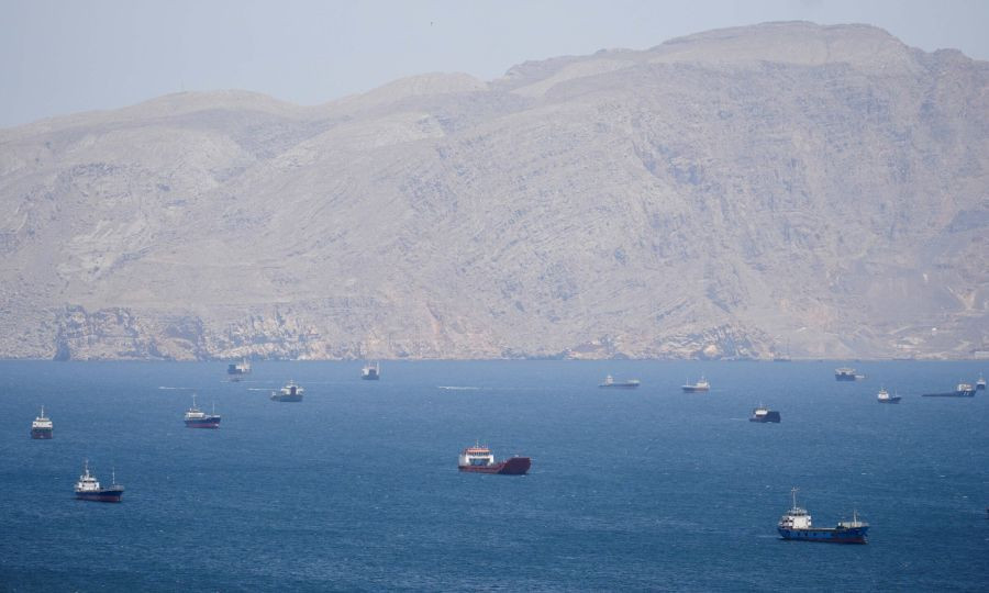 Χούθι: Προειδοποίηση στις ναυτιλιακές να αποφεύγουν τα λιμάνια της Σαουδικής Αραβίας