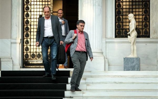 Μνημόνιο: Κλείδωσαν τα δημοσιονομικά - Τελευταία παζάρια στα διαρθρωτικά