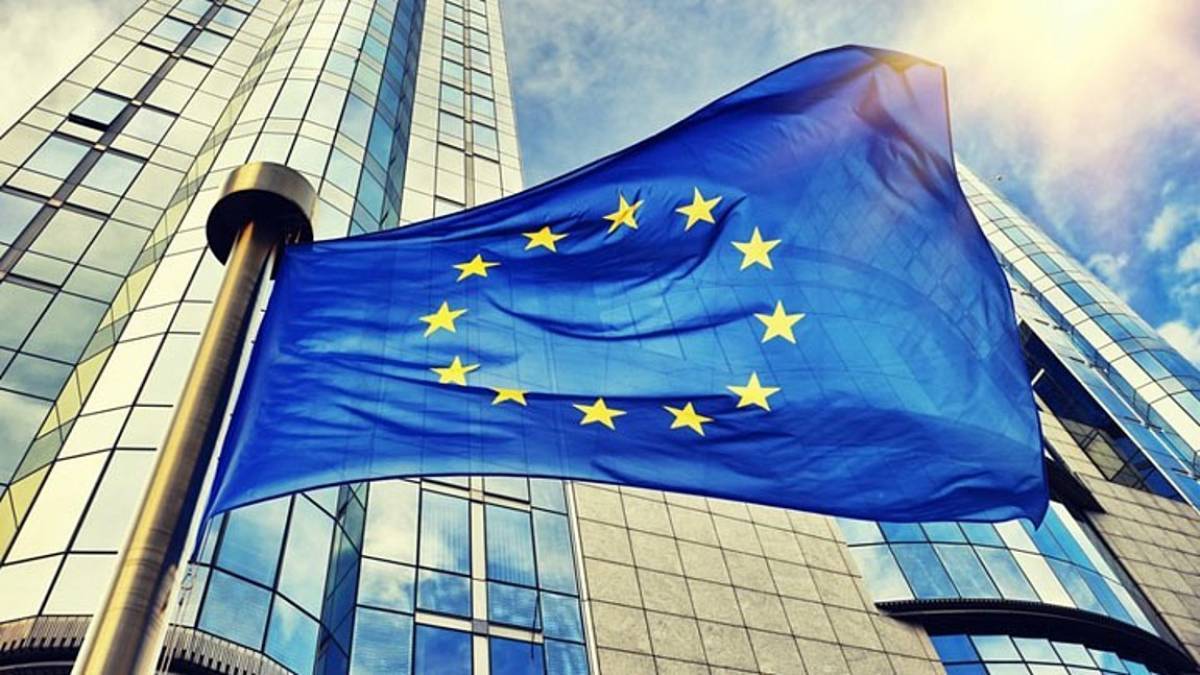 Ανάσα από το SURE και αγωνία για το Ταμείο Ανάκαμψης