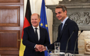 Τα κυριότερα θέματα στο... τραπέζι της συνάντησης Μητσοτάκη- Σολτς