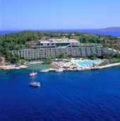 Αστήρ Παλλάς Βουλιαγμένης: Εφοπλιστές, Άραβες, Αμερικανοί και Τούρκοι "σφάζονται" για το... Λαιμό