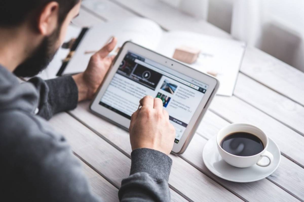 Social Media: Κύρια πηγή ενημέρωσης παρά τα fake news