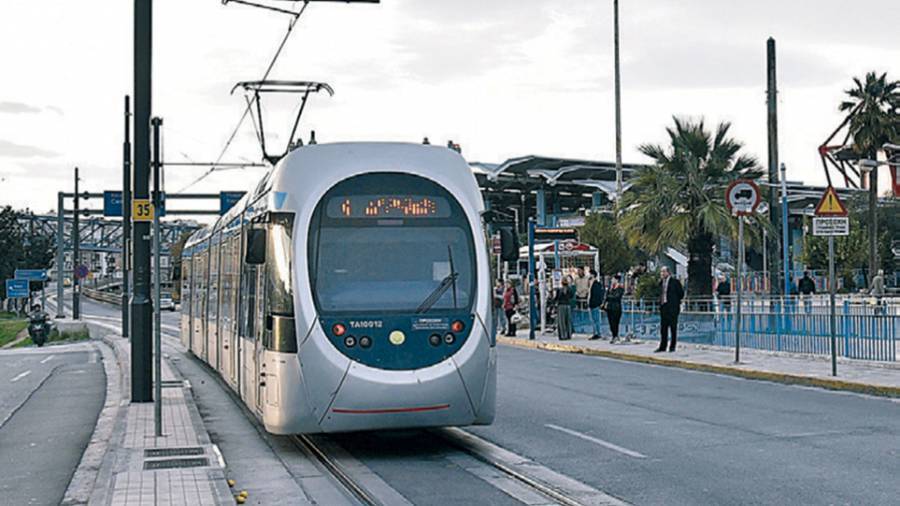 Σε εφαρμογή τα νέα δρομολόγια του τραμ