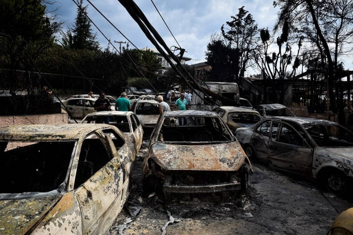 BBC: Η αστυνομία έστελνε τους οδηγούς στην πορεία της φωτιάς