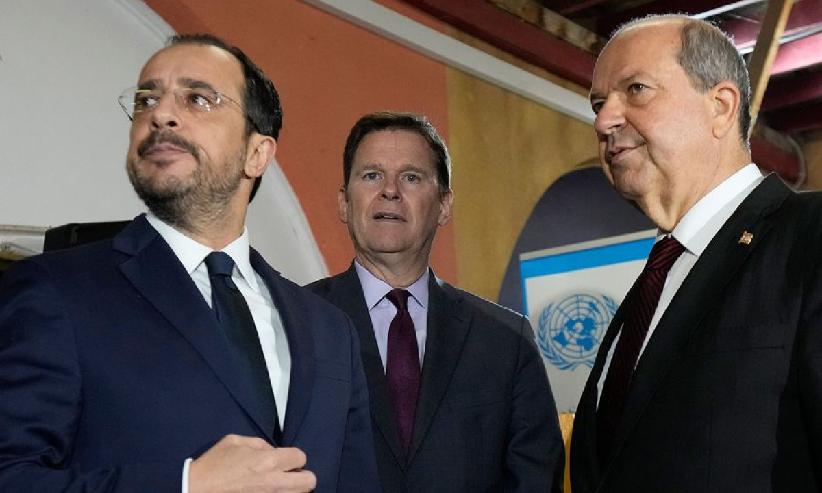 Κυπριακό: Στις 2 Απριλίου η συνάντηση Χριστοδουλίδη – Τατάρ