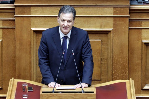 Σκυλακάκης: Τεράστια ευκαιρία η ανάπτυξη υπεράκτιων αιολικών πάρκων