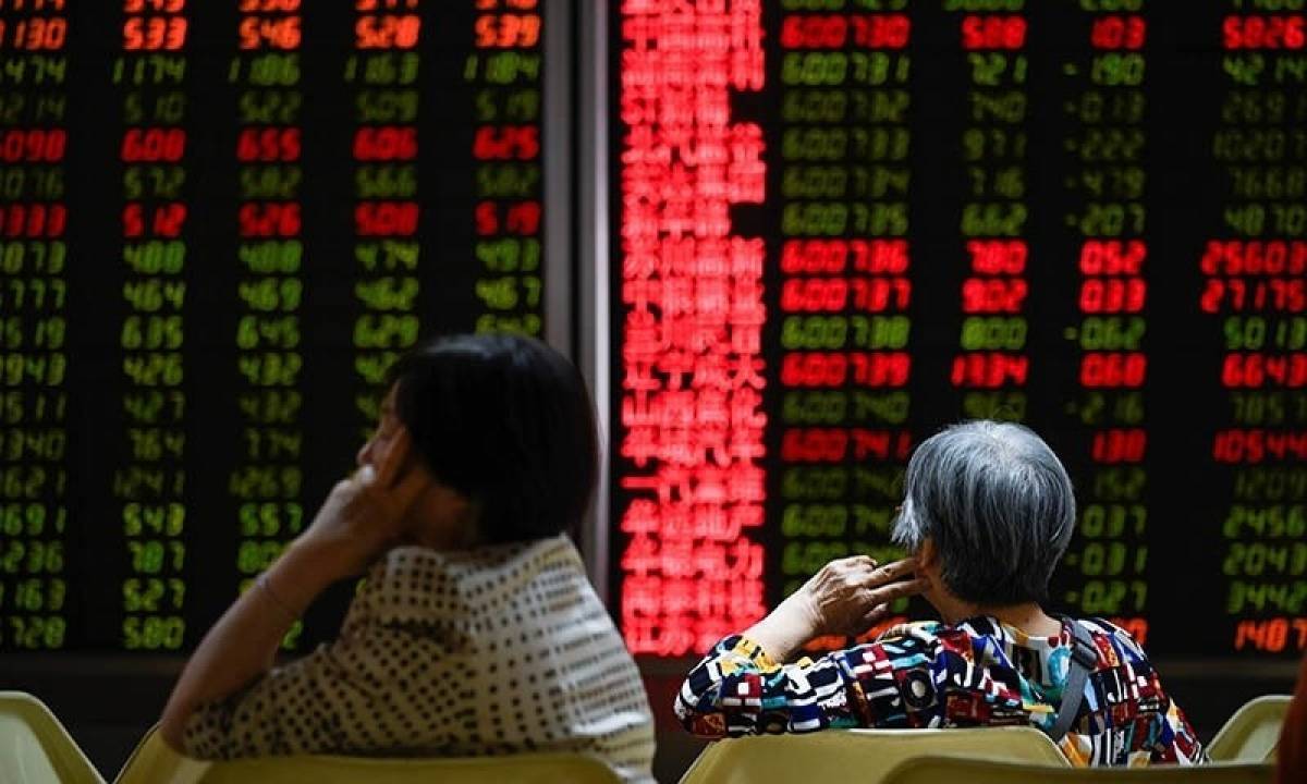 Κραχ στις αγορές της Ασίας – Κατέρρευσε ο Nikkei (-5,38%)