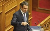 Μητσοτάκης: Ξεφτυλίζεστε στους Ευρωπαίους κ. Τσίπρα-Δεν αξίζετε για πρωθυπουργός