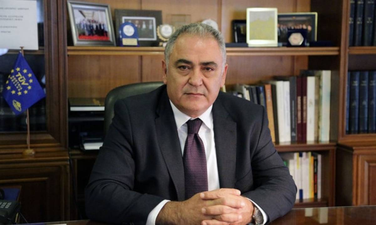 Χατζηθεοδοσίου (ΕΕΑ): Ανάγκη για άμεσο κούρεμα των προσαυξήσεων