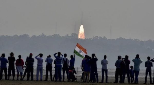 Ινδία: Παγκόσμιο ρεκόρ αποστολής δορυφόρων!