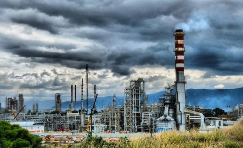 ΕΛΠΕ-Motor Oil: Συμφωνία για την προμήθεια αργού από τη Βενεζουέλα