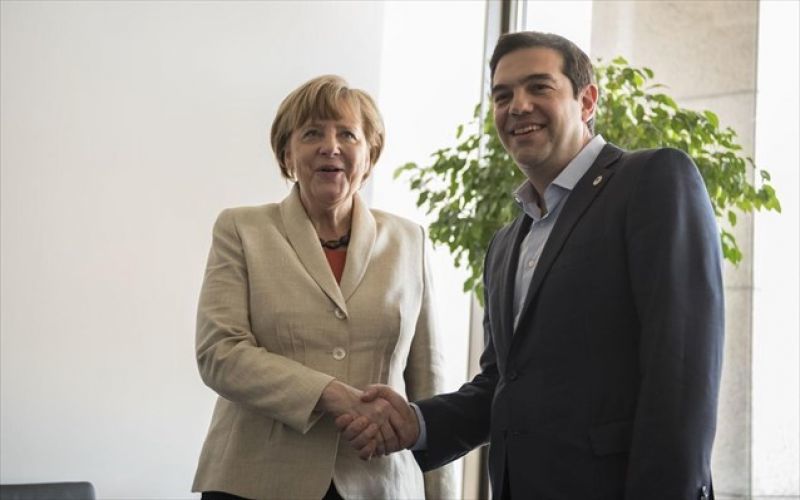 Να "τρέξει" η διαδικασία ζήτησε ο Τσίπρας από την Μέρκελ
