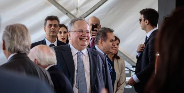 Κοτζιάς για διαμαρτυρίες: Από 1 εκατομμύριο πολίτες φτάσαμε στους 4.000