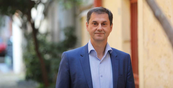 Θεοχάρης: Αυτή είναι η τελευταία παράταση για τα POS