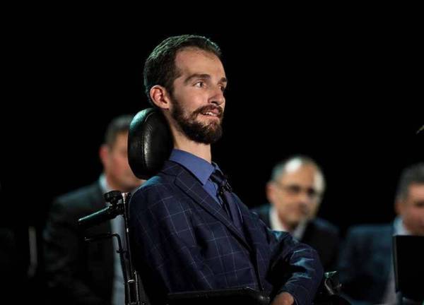 Κυμπουρόπουλος: O ΣΥΡΙΖΑ δεν ανταποκρίνεται στην προάσπιση των ανθρωπίνων δικαιωμάτων