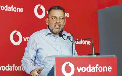 Vodafone: Αναπτυξιακό έργο €40 εκατ. σε υποθαλάσσιο καλώδιο οπτικών ινών