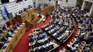 Ψήφος αποδήμων: «Πέρασε» με 208 υπέρ το νομοσχέδιο