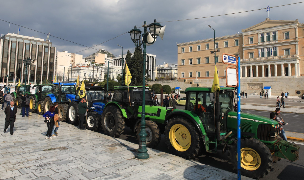 Συνοδεία τρακτέρ θα προσέλθει στη συνάντηση με τον Μητσοτάκη η αντιπροσωπεία των αγροτών