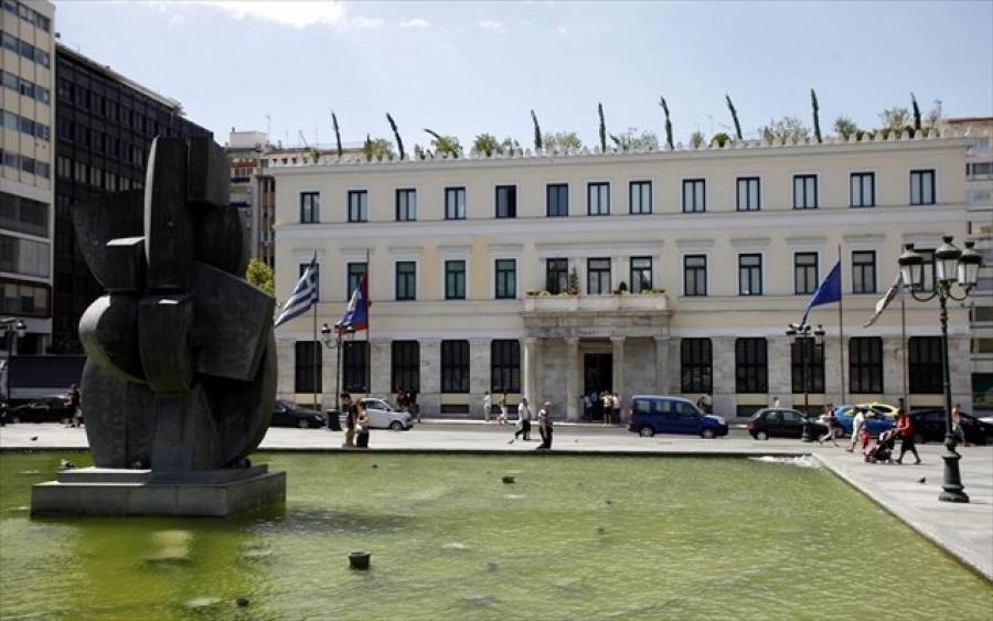 Έξι υποψήφιοι δήμαρχοι της Αθήνας συζητούν για το ρατσισμό