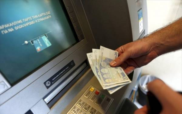 Κοινωνικό Εισόδημα Αλληλεγγύης: Εγκρίθηκαν τα χρήματα για τον Μάιο