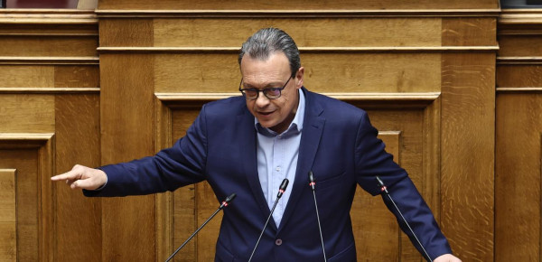 Φάμελλος: Η κυβέρνηση φοβάται τη δικαιοσύνη – «Δεν μπορείτε να αποδράσετε»