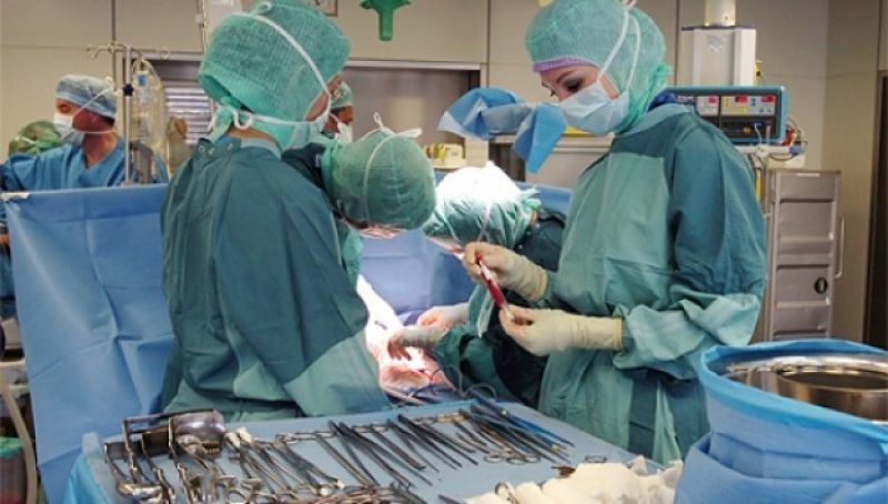 Αναβάλλουν χειρουργεία επ' αόριστον λόγω ανύπαρκτου ρευστού