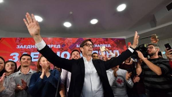 Νίκη Πεντάροφσκι στην Β.Μακεδονία: Θα είμαι πρόεδρος όλων των πολιτών