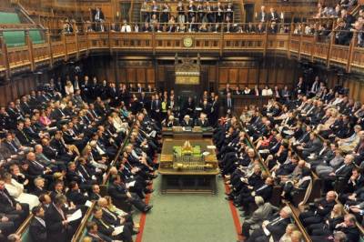 Η βρετανική Βουλή ανοίγει ξανά στις 17 Δεκεμβρίου